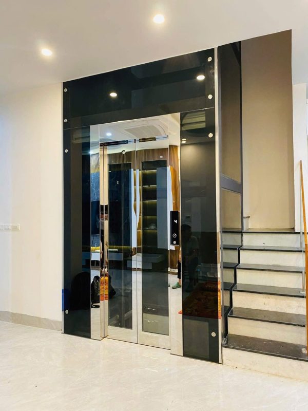 kinh-nghiem-khi-lap-dat-thang-may-kinh-gia-dinh-uu-nhuoc-diem-vi-tri-phu-hop-3