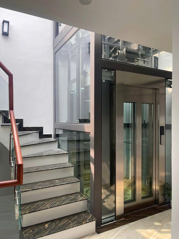 kinh-nghiem-khi-lap-dat-thang-may-kinh-gia-dinh-uu-nhuoc-diem-vi-tri-phu-hop-2