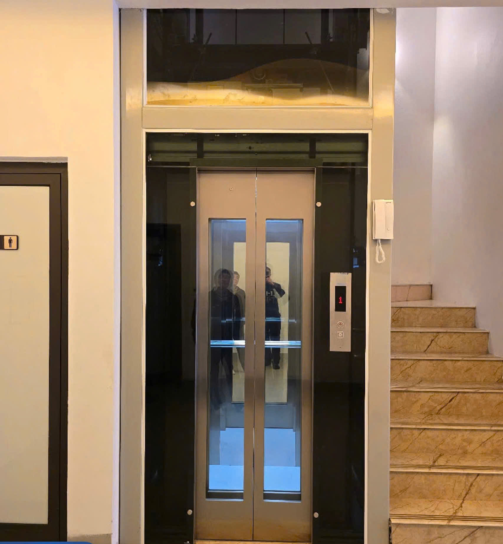 Thang máy 350kg: Kích thước, giá thành, cấu hình & lưu ý lắp đặt