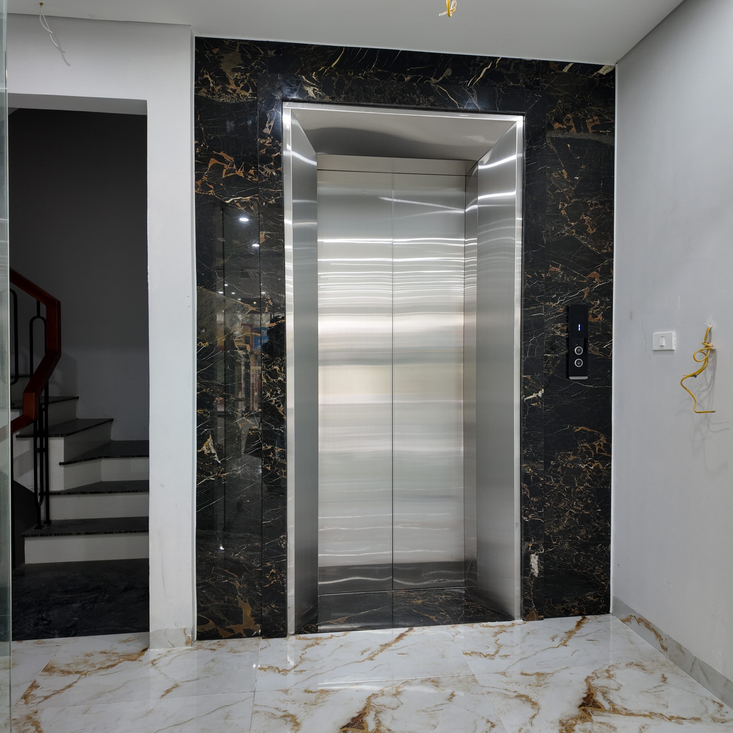 Giải pháp chống thấm hố thang máy hiệu quả – Quy trình thi công chuẩn