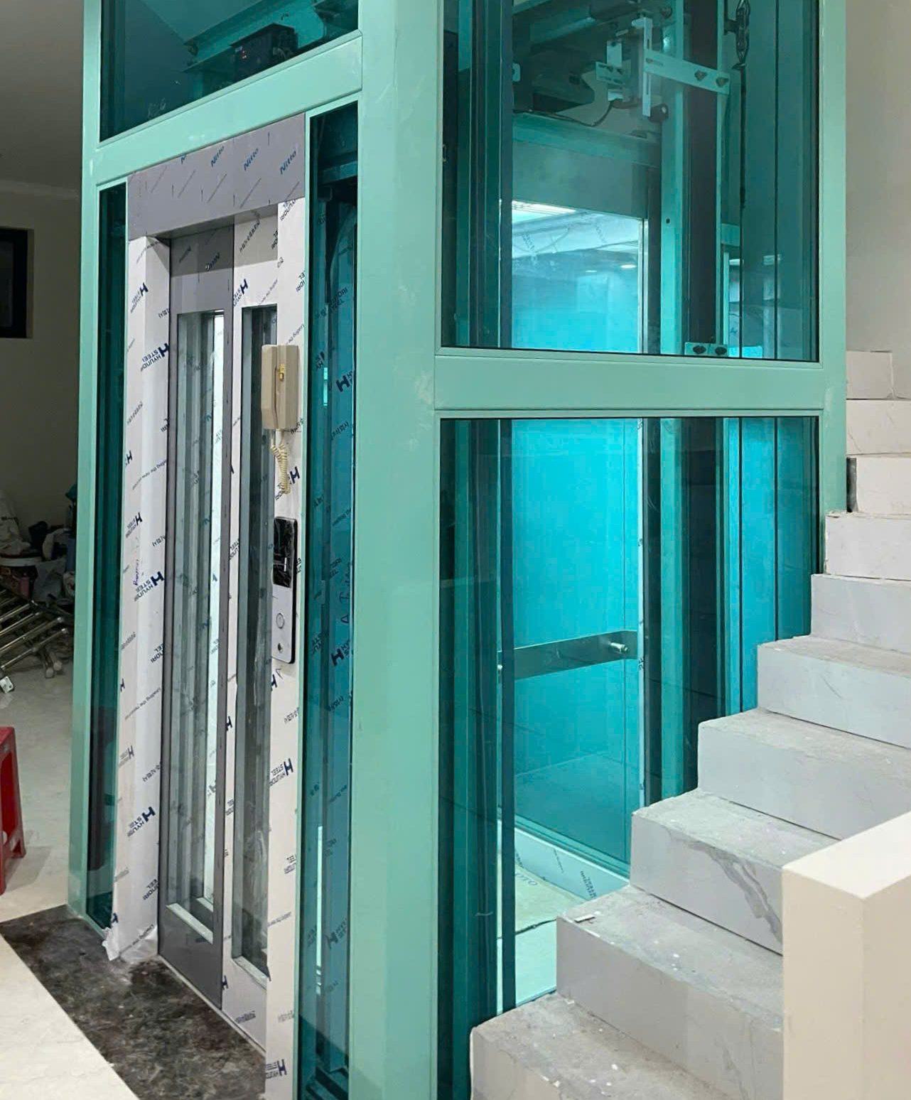 Lắp thang máy cho nhà cải tạo: Đầu tư thế nào cho đúng?